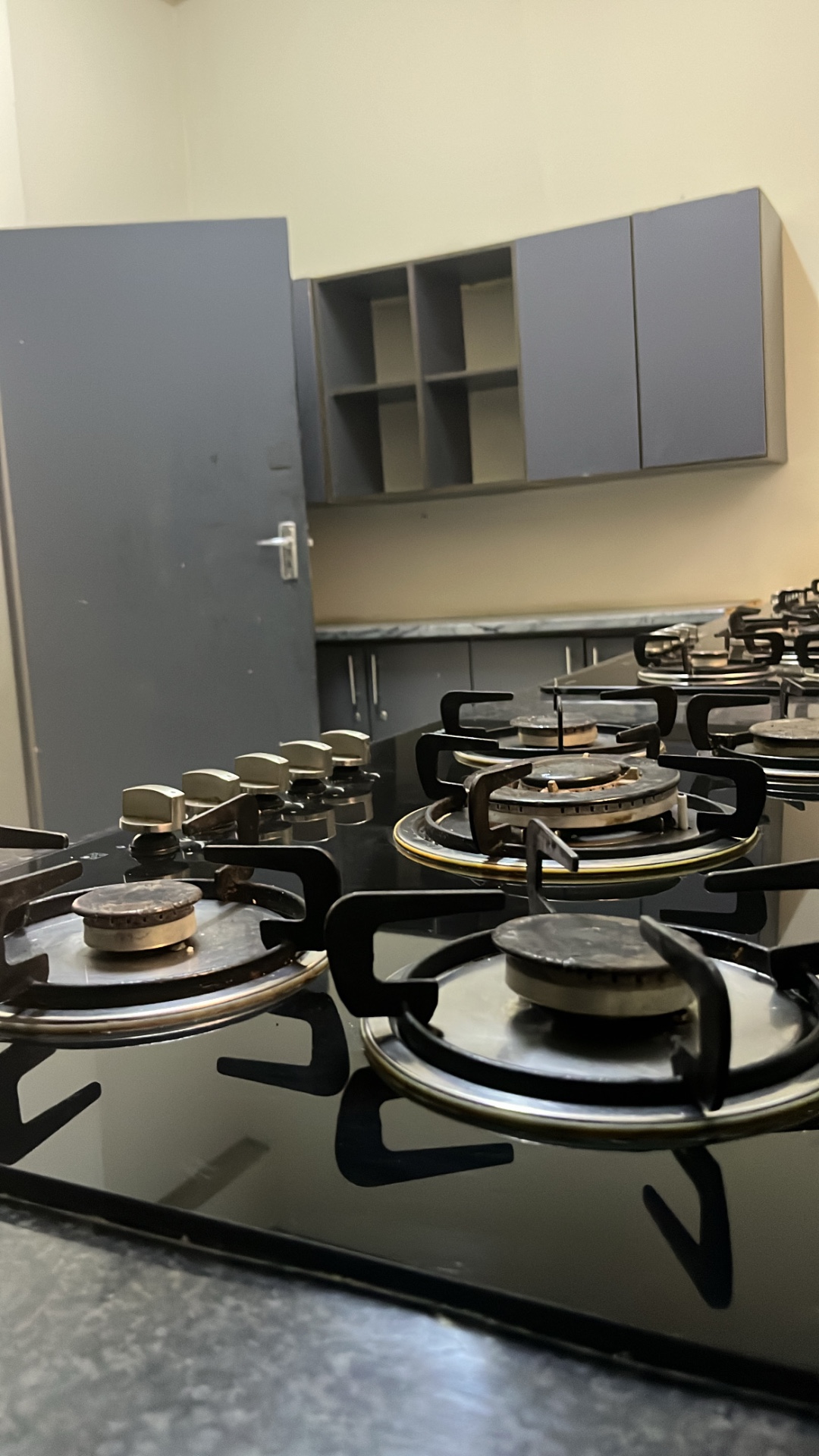 Gas stoves for student cooking